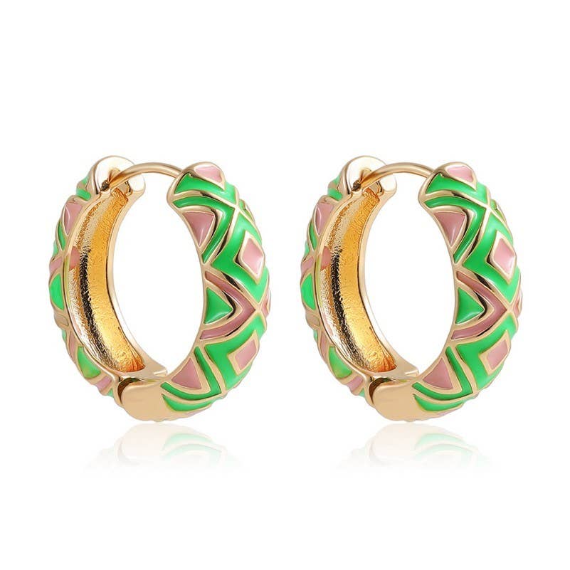 VINTAGE CLOISONNE AZTEC HUGGIE HOOP EARRINGS | 40E429