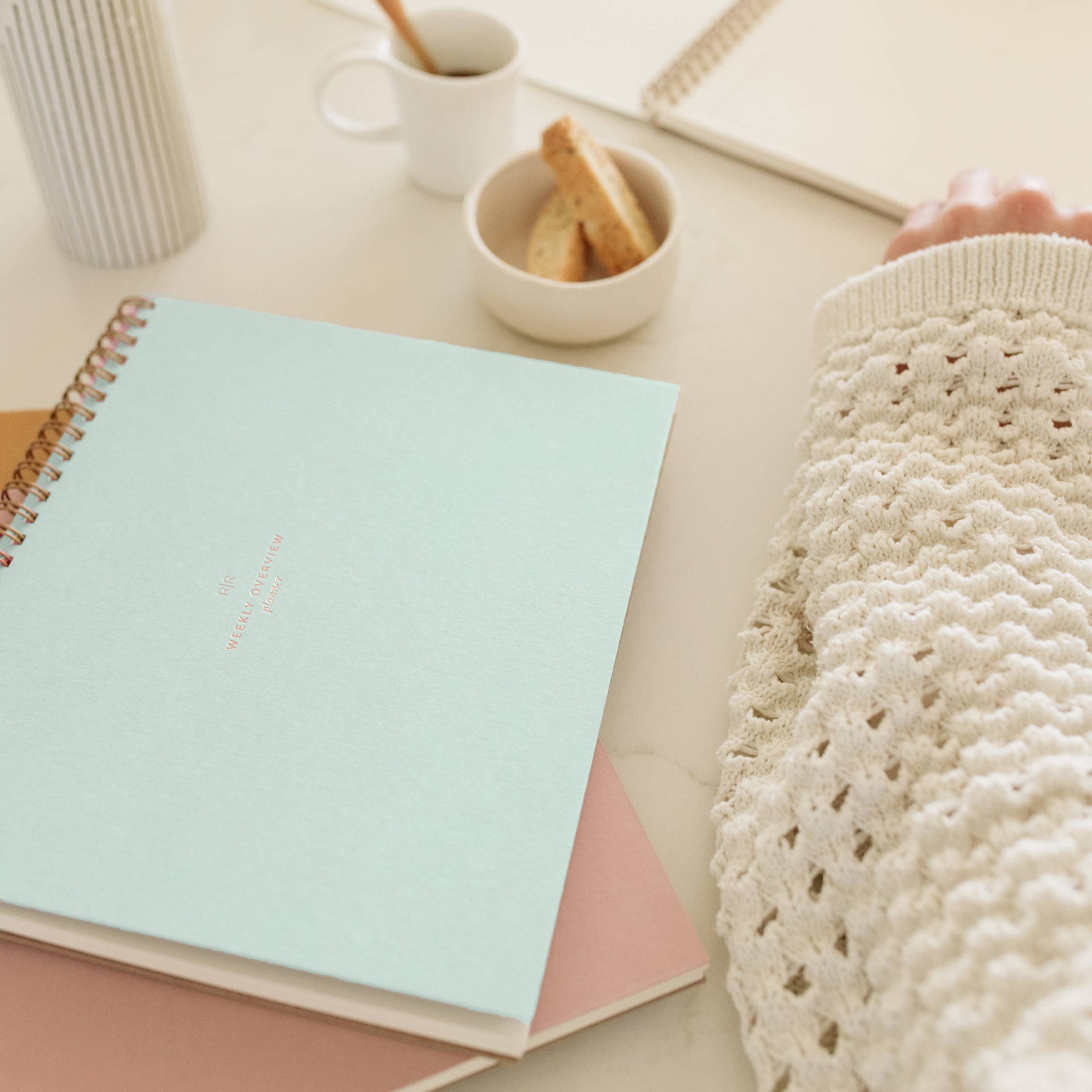 Weekly Overview Planner | Dusty Rose // Undated