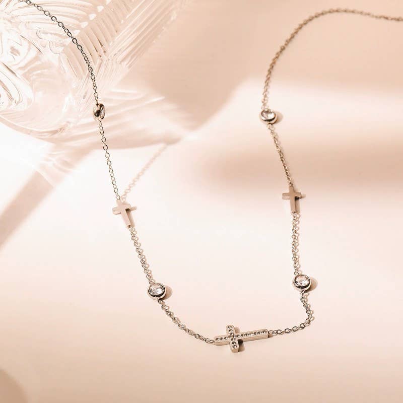 18K STAINLESS STEEL TARNISH-FREE CROSS NECKLACE