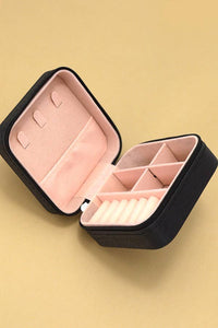 Multiple Colors: JEWELRY ORGANIZER TRAVEL BOX CASE