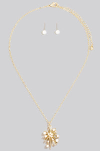 Pearl Cluster Pendant Necklace Set