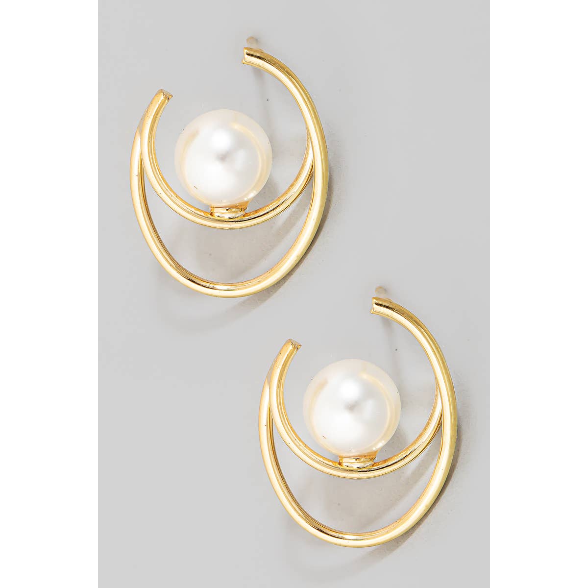 Oval Pearl Post Earrings
