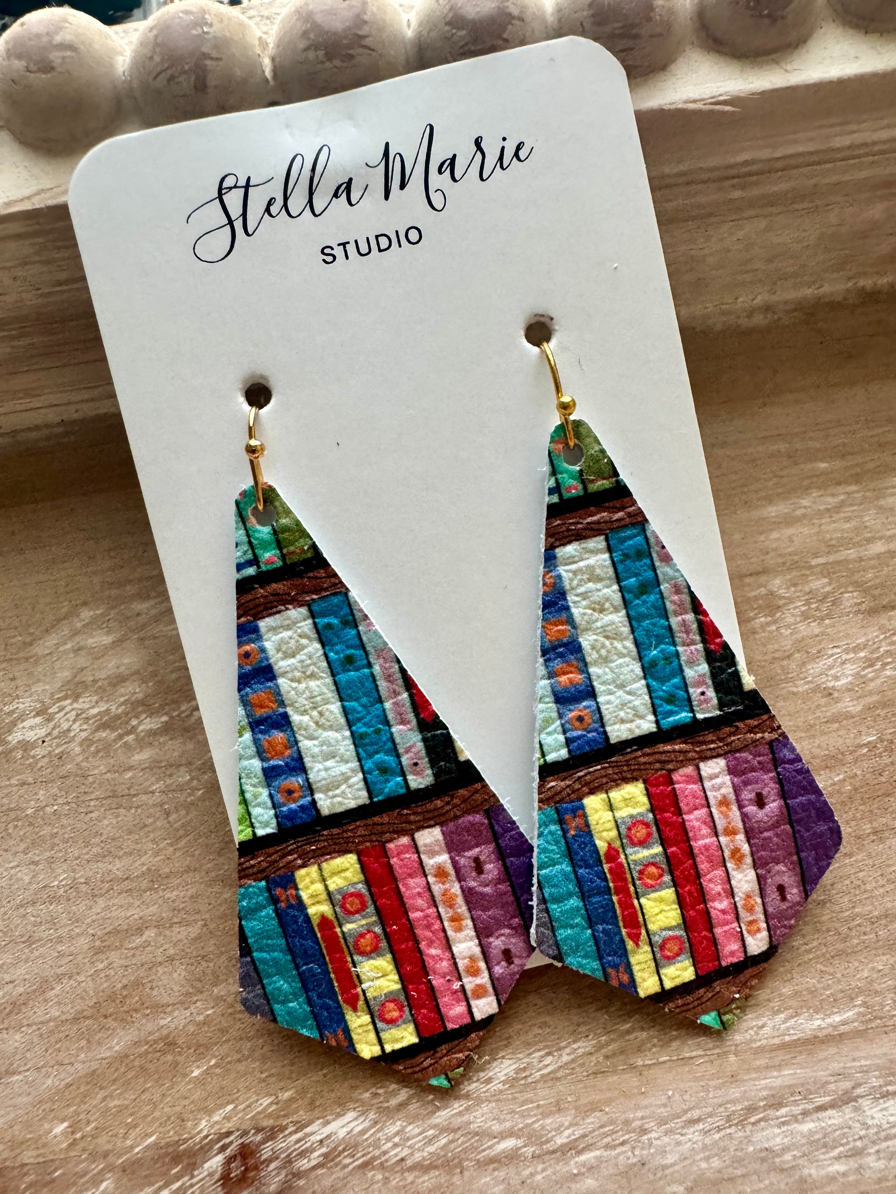 Bookshelf Earrings