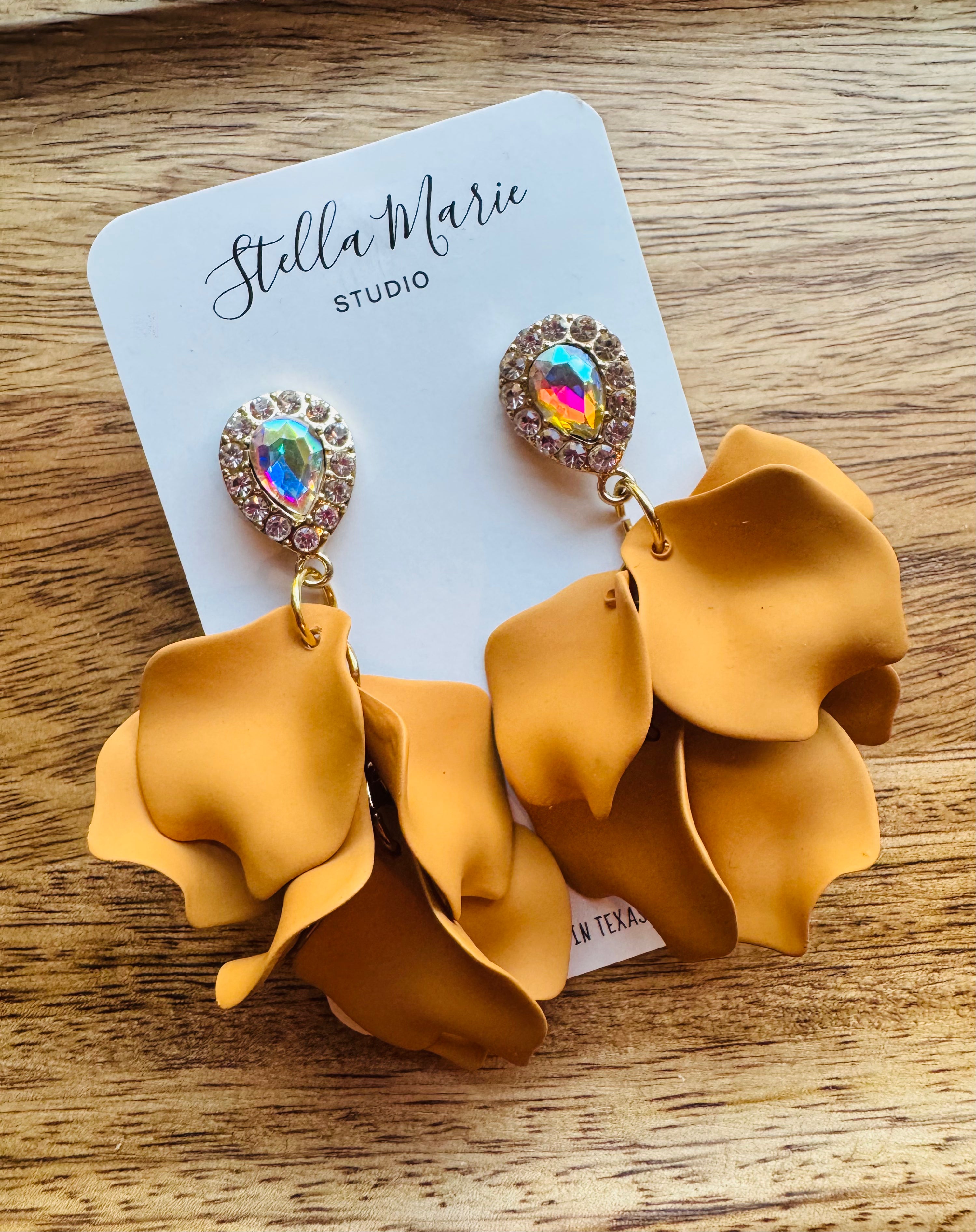 MULTIPLE STYLES: Layered Petal Earrings