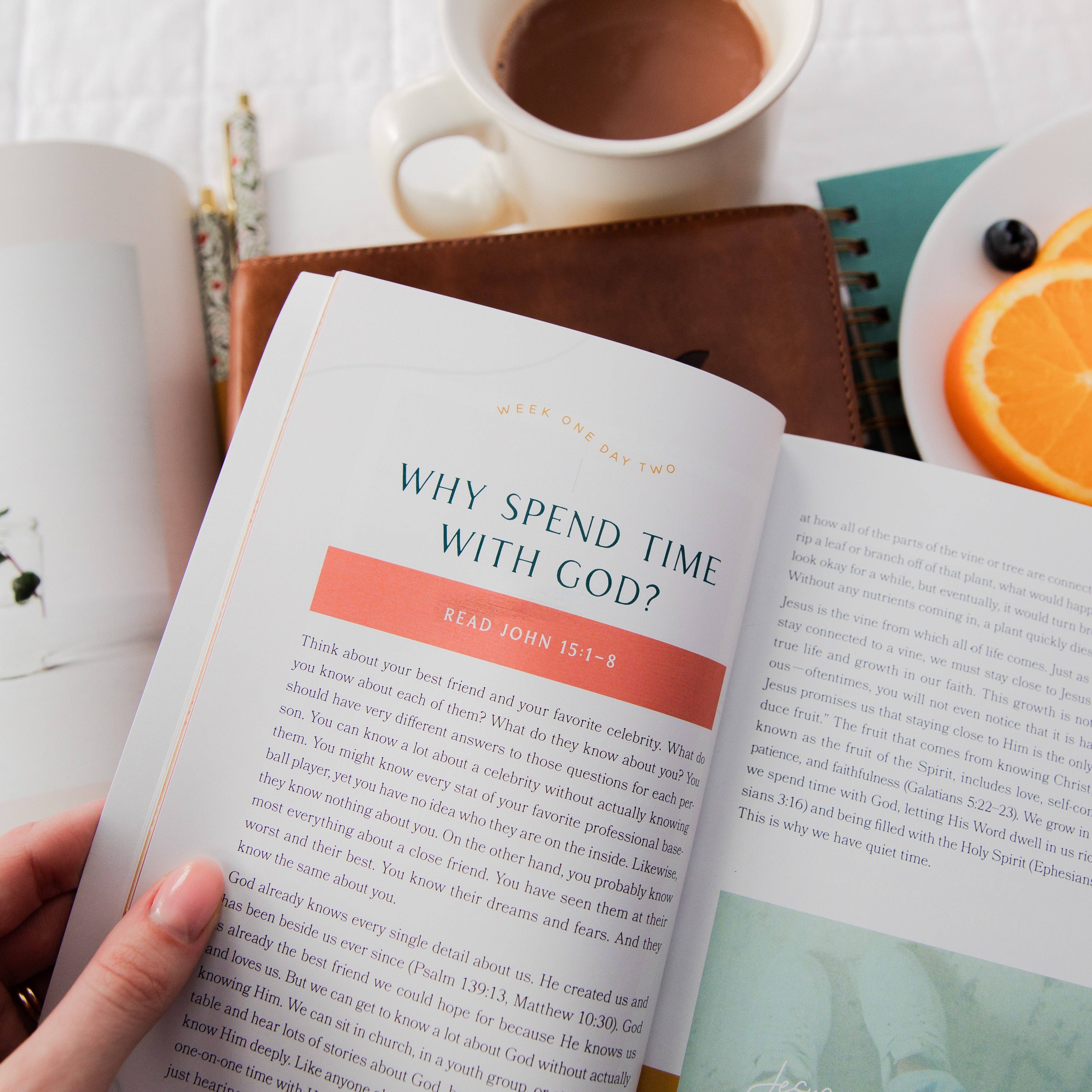 Come Close: A 30-Day Guide to Spending Time with God