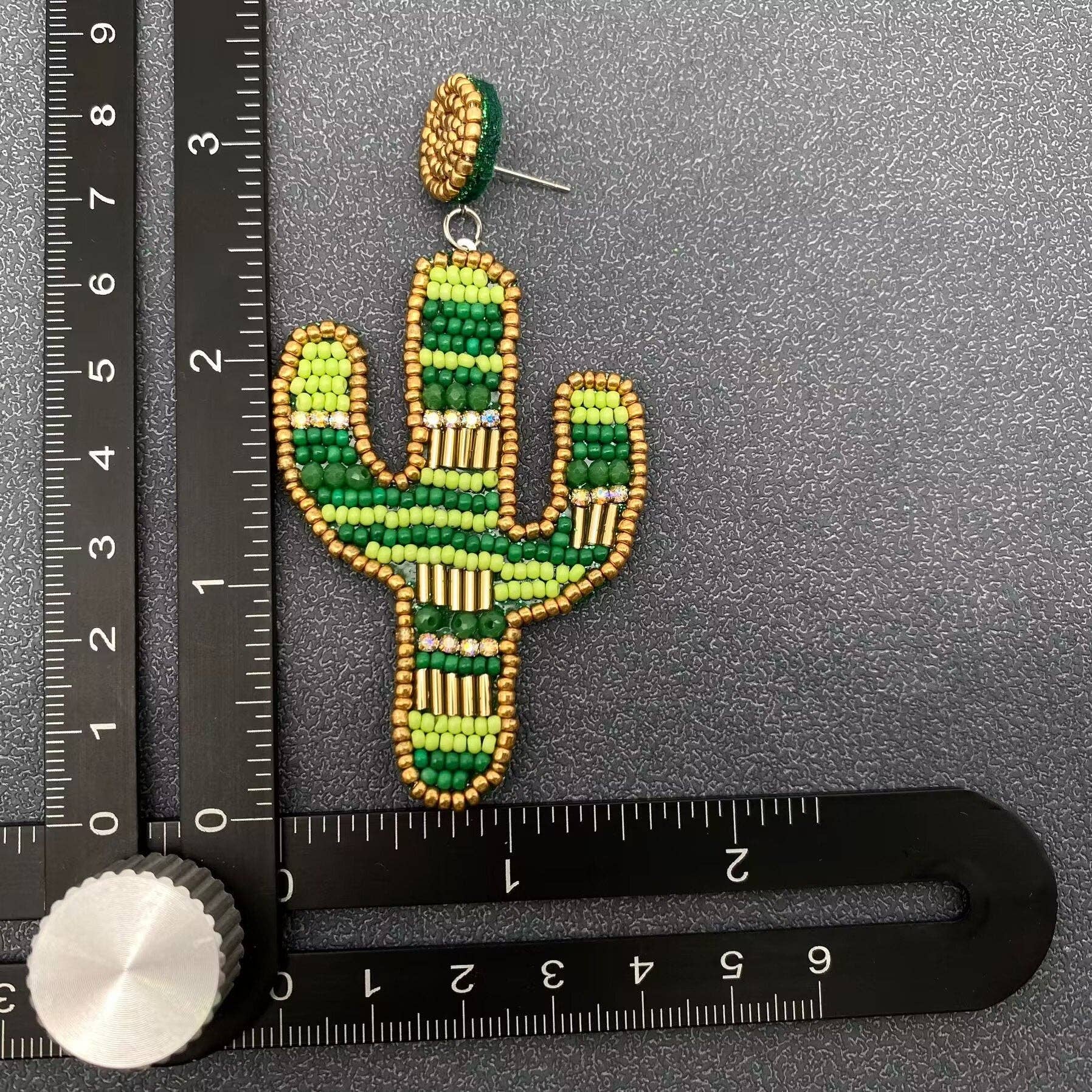 Western Style Cactus Seed Beads Dangle Earrings