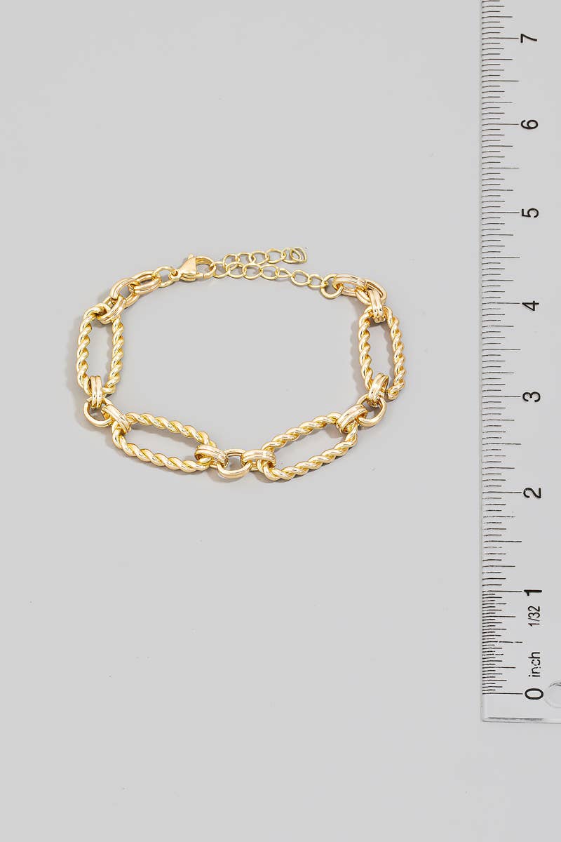 Stainless Steel Twisted Oval Chain Link Bracelet