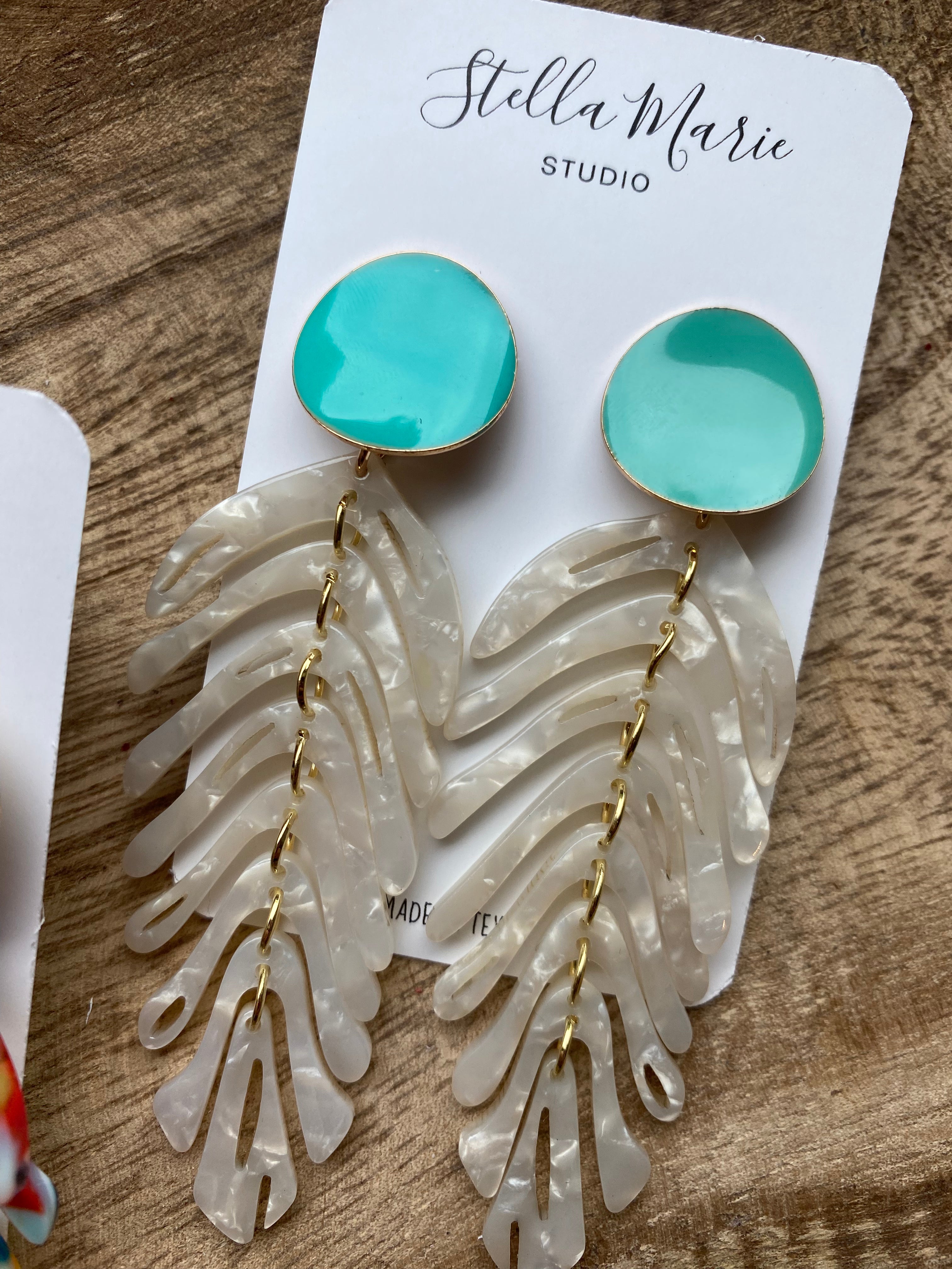 MULTIPLE COLORS: Acrylic Feather Earrings w/Large Studs