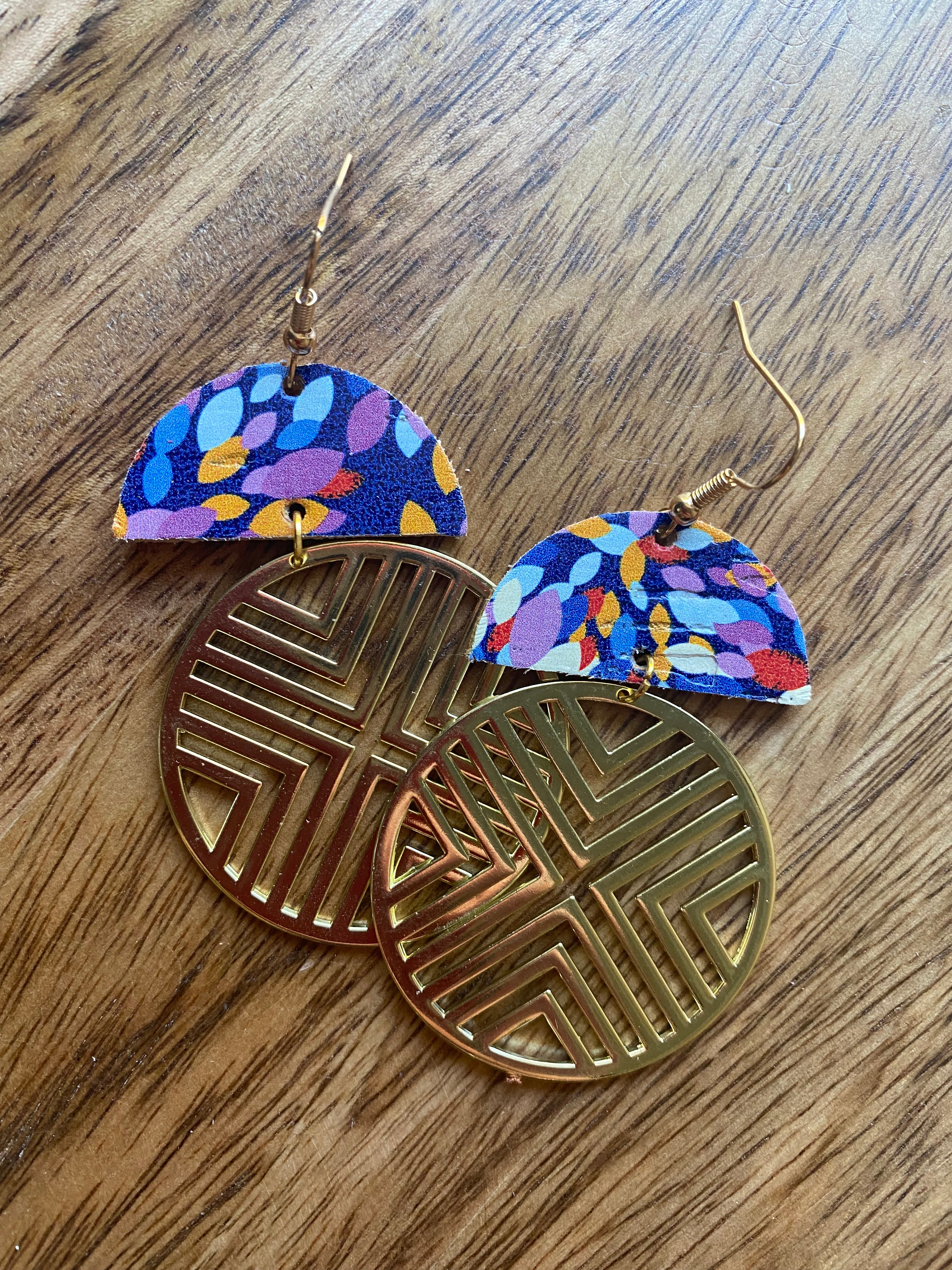 MULTIPLE COLORS: Party Disc Earrings